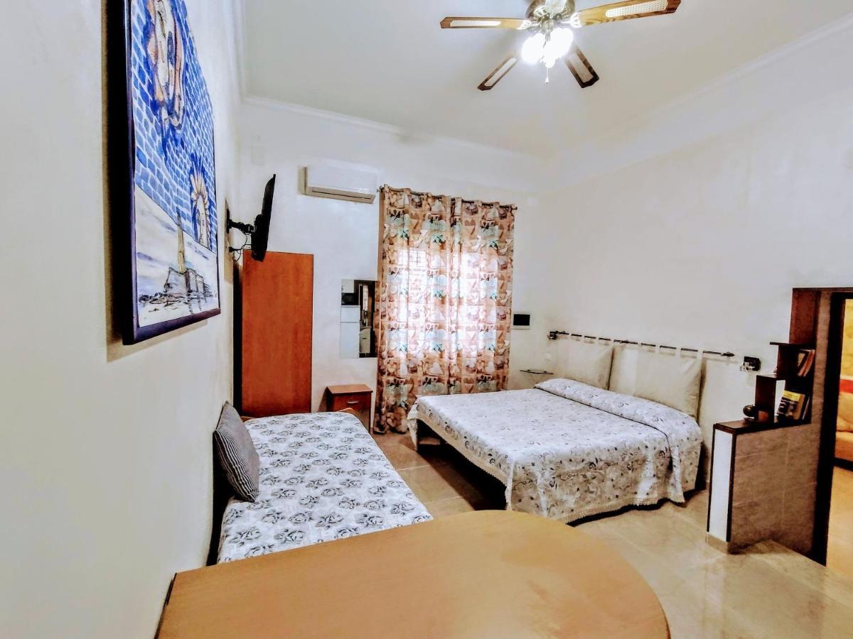 Bed&Breakfast Delle Palme Trapani Eksteriør billede