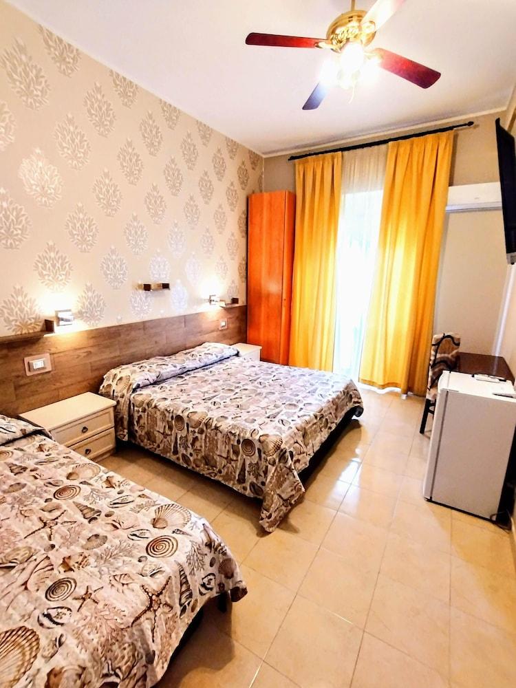 Bed&Breakfast Delle Palme Trapani Eksteriør billede