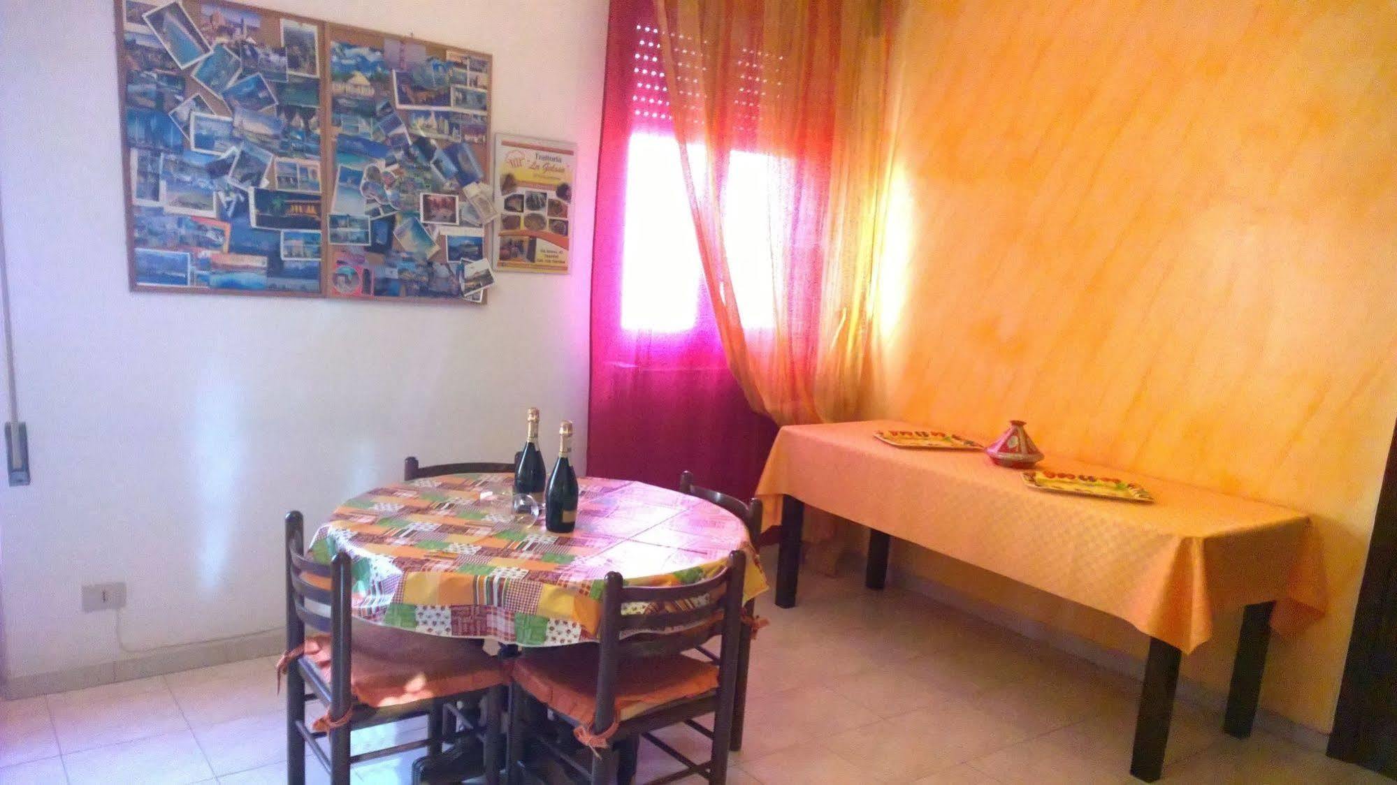 Bed&Breakfast Delle Palme Trapani Eksteriør billede